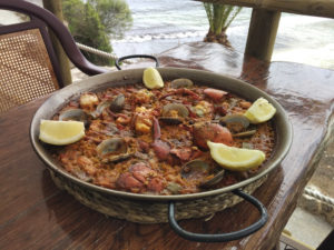 paella en restaurante